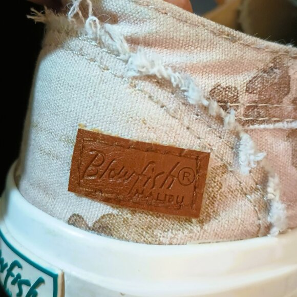 Blowfish Marley Camo Patchwork Sneaker 8 Distressed Beige Canvas Slip On Shoes - Picture 10 of 10